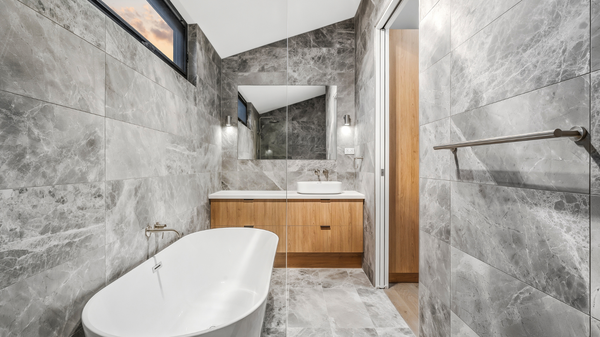 Manna Gum Bathroom By Echidna Built